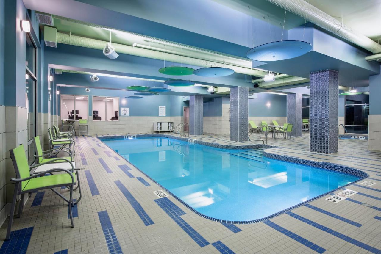 Holiday Inn Express & Suites Kelowna - East By Ihg Buitenkant foto